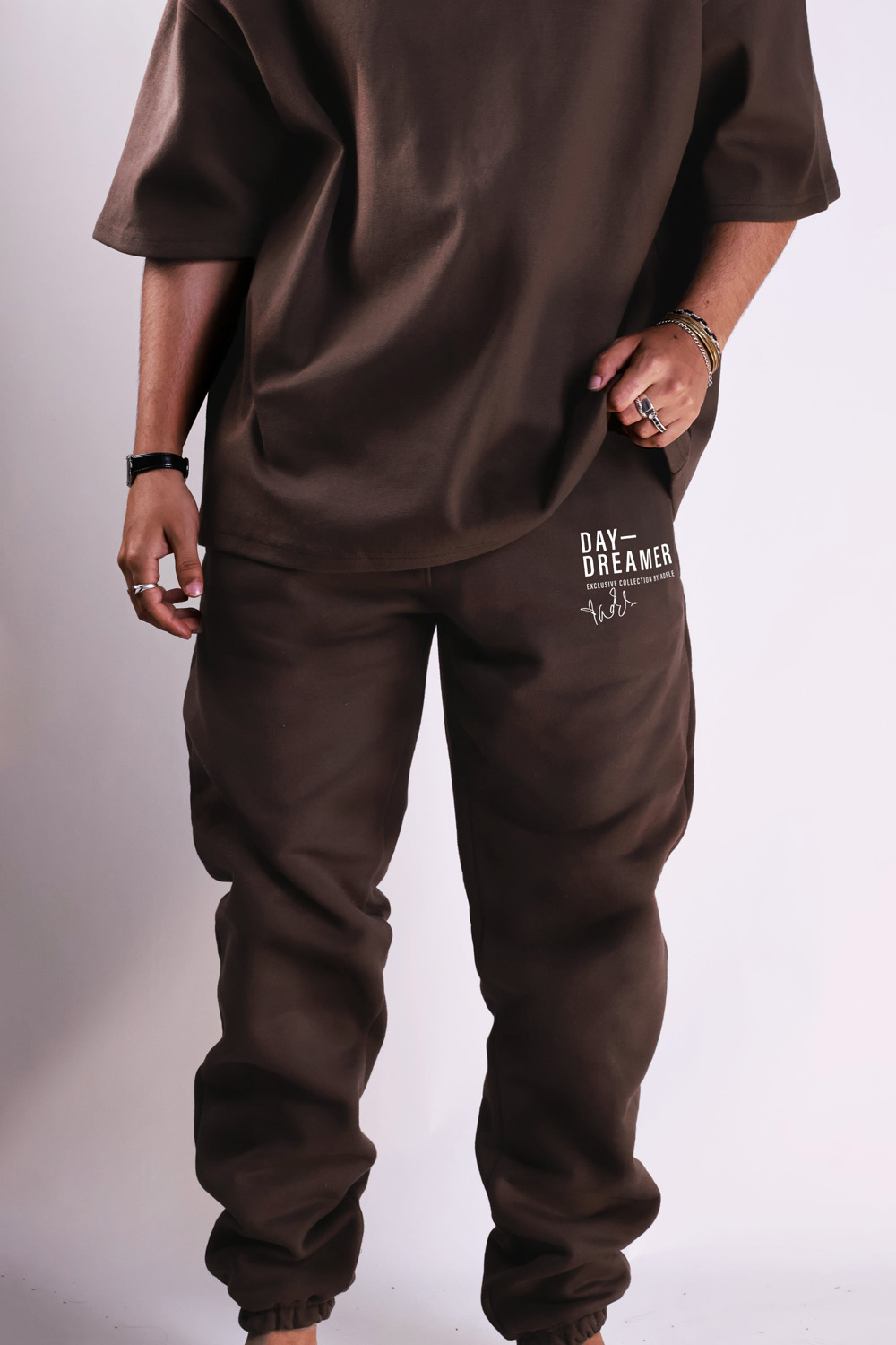 8 brown-joggers